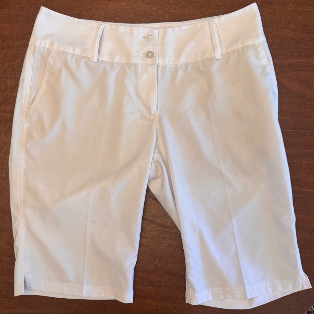 Adidas 🤍 Climalite Ladies Womens Golf Shorts in White 🏌🏼‍♀️ size 8